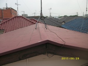 屋根吹き飛ぶ　屋根修理　