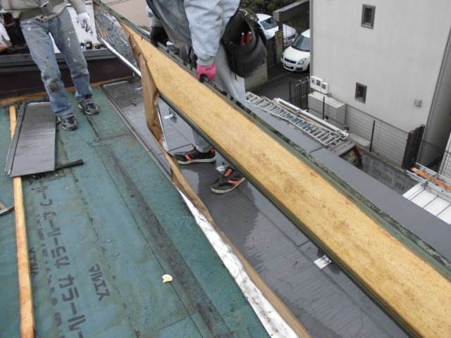 屋根修理の困った