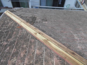 屋根修理　屋根塗装　雨どい修理　雨漏り修理