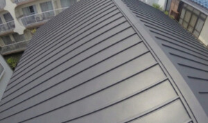 E様邸で実施した屋根葺き替えの施工事例