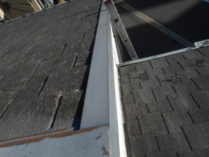 屋根　さび　はがれ　釘抜け　雨漏り　ドローン調査