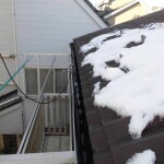 新宿区でベランダの雪が原因の雨漏り