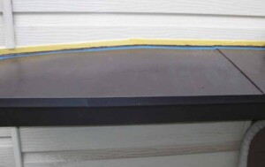 大掃除の途中で見つけた雨漏りの原因は屋根の傾斜角度だった⁉︎