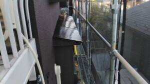 色あせの悩み解消！ベージュから重厚なブラウンへ塗り替えた感動の全記録