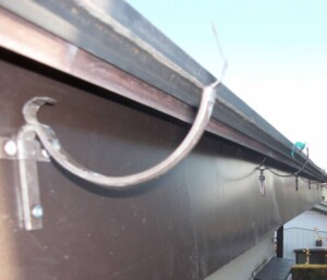 衣替えのシーズンは今まで気づかなかった隠れ雨漏りを発見するチャンスです