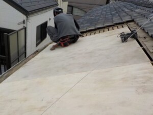 コストや工期、将来的な事を踏まえて考えて見ましょう！屋根の部分修繕