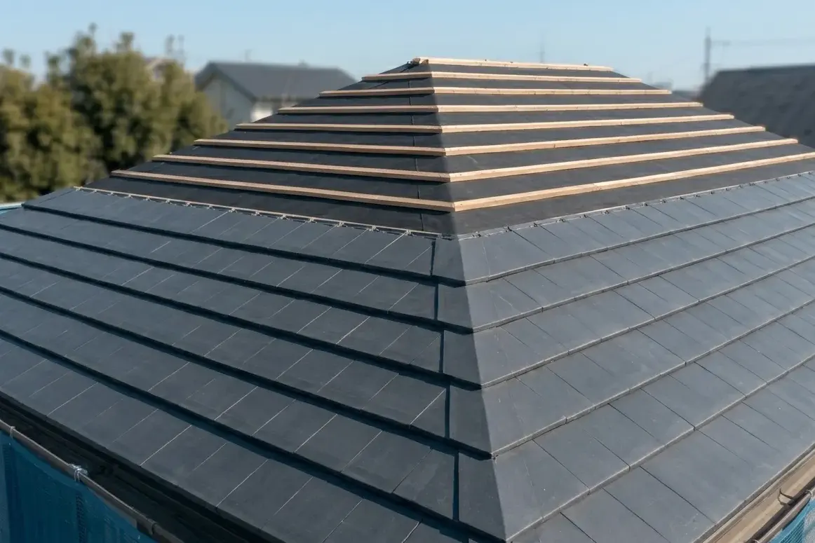 新しい屋根材の施工