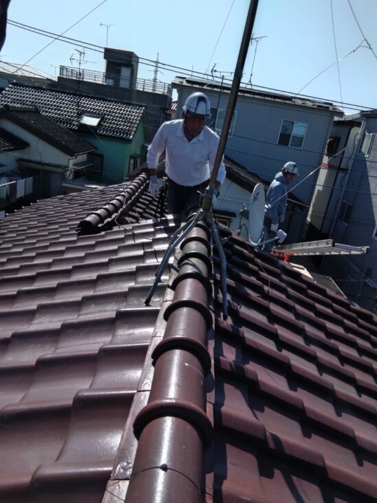 施工前の写真 屋根材の葺き替え