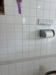 ユニットバスのタイル剥がれ　少しでも放置せず気づいたらすぐにご相談を