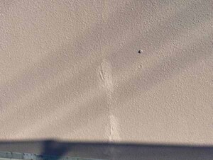 雨水侵入は屋根からだけではない！外壁からの雨漏りを見逃さないで