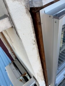 シロアリ被害？　あるはずないと思う今。しかし空調の整っている今こそ要注意です